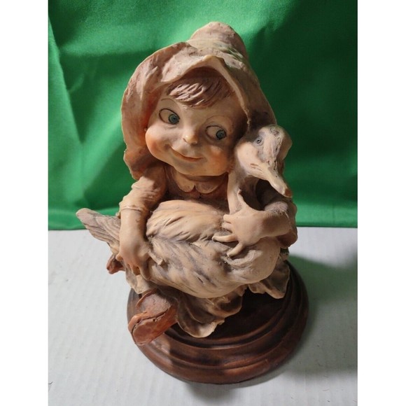 Vintage Giuseppe Armani Gullivers World Porcelain Statue Figure Girl & Her Goose - Picture 1 of 12